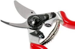 Felco Pruning Shears #6 -Chic Outdoor Equipment FCF6 03 felco