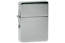 Zippo 1935 Replica With Slashes 60001173 Silver, Lighter