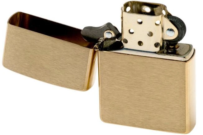 Zippo Classic 204-000243, Brushed Solid Brass, Lighter 3 Zippo Classic 204-000243, Brushed Solid Brass, Lighter